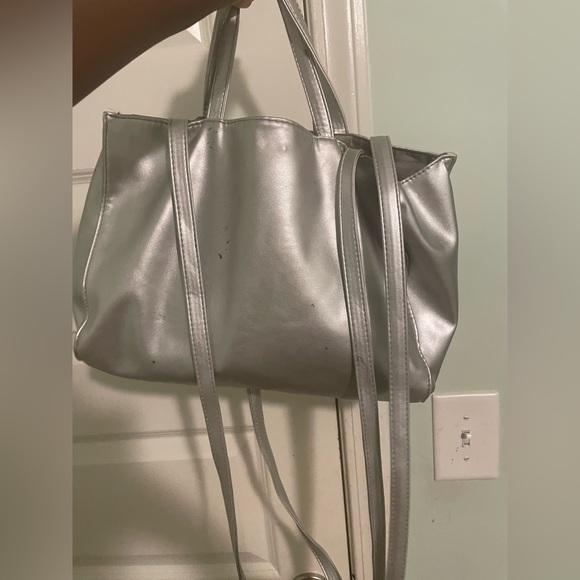 Silver telfar bag - Picture 2 of 2